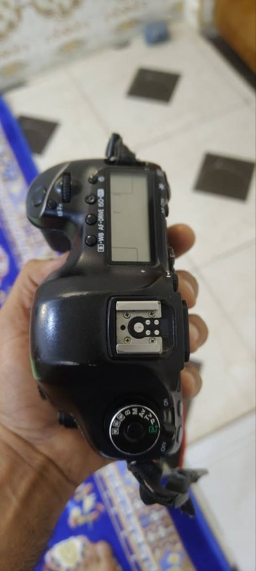 بيع مستعجل  كامره 5d كانون  مارك !!! معه ملحقات حزام تكف رام  معه بطاريه اضافيه  بسعر ٦٥٠بيها مجال  حك الجيه 

بدي فقط   نضافه ٩٥ مكاني نجف


**إذا كنت صاحب هذا الإعلان وتريد حذفه لأي سبب، رجاءا أرسل رسالة إلى الدعم الفني**