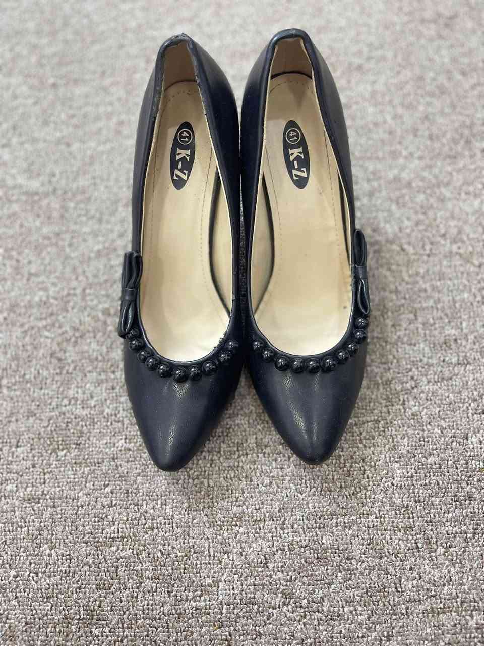 ملابس اطفال باله نظيفه القطعه  ع الفين مكتوب القياس ع كل صوره واحذيه قياس ٤١ ب٥ نظيفات


**إذا كنت صاحب هذا الإعلان وتريد حذفه لأي سبب، رجاءا أرسل رسالة إلى الدعم الفني**