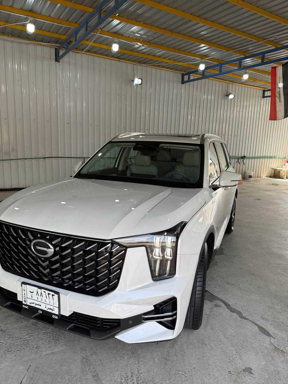 السلام عليكم .. 
سيارة GAC GS8 2023 للبيع فقط 
ماشية 42,000KM
السيارة كفالة عامة .. 
المحرك +الگير كفالة شرط الفحص 
رقم بصرة بأسمي تحويل مباشر .
السعر :21,000$
رقم الهاتف : *********** البصرة, العراق
