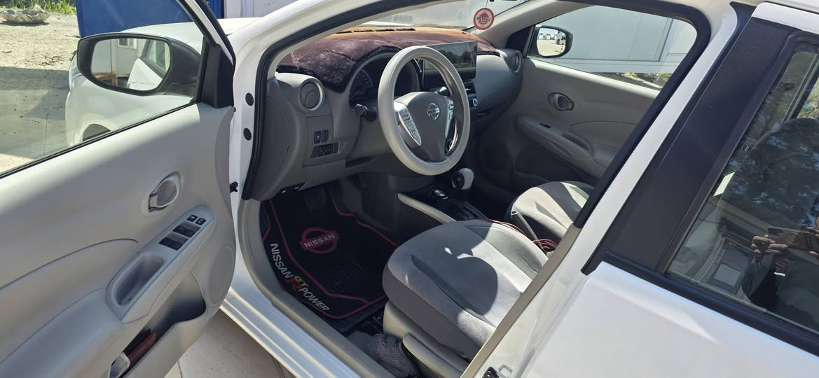 صني موديل 25 ماشيه 35 كامله مابيه نقص
مبدل لايت يسار  وبارد كلش قليل بحافه الايت فقط 
السعر 115 قفل لان مستعجل على بيعها
مكان كركوك او بغداد او اربيل  
***********
