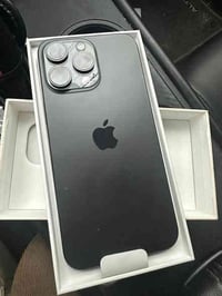 ايفون 15 پروماكس ذاكرة  256  بطارية 87%   1سيم  جهاز نضيف  للتواصل  07...