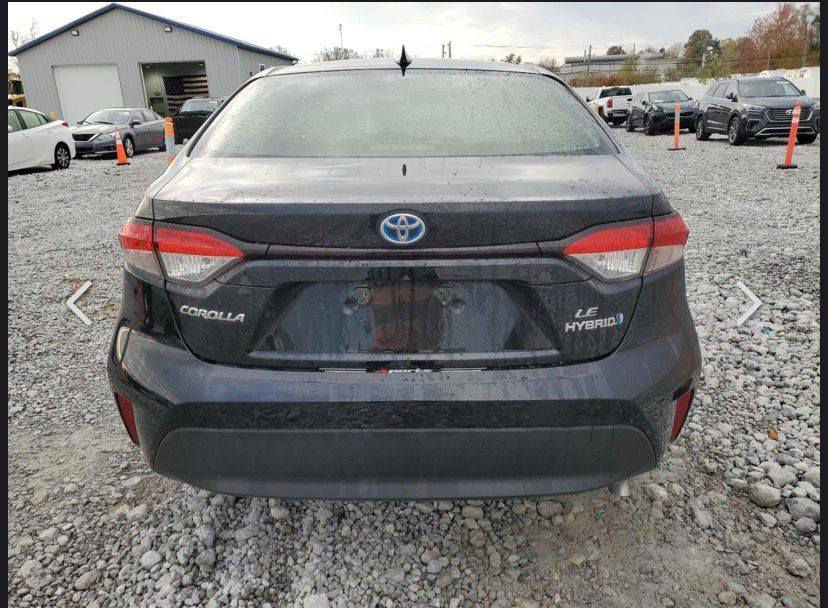 سلام عليكم
تيوتا كورلا هايبرد موديل 2024 واصله الحره
***********
