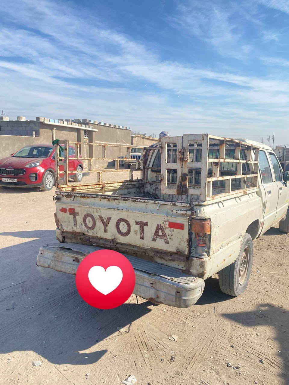 السلام عليكم
بيكم تيوته دبل قماره موديل 1988
رقم بصره الماني شاصي مكفول بدي شوف العين 
كير جديد مكينه مجفته 
العنوان البصره ابي الخصيب 
***********
