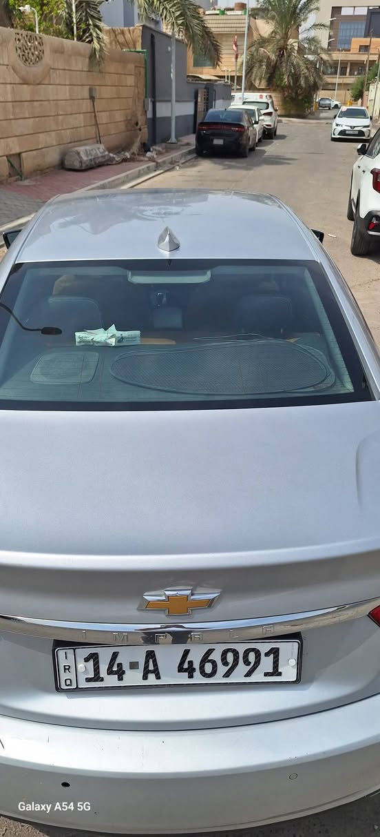 السلام عليكم 

السعر118 وبيها مجال
شوفرليت امبالا 2018 بريمير عدا البانوراما  
✅محرك 3.6 V6 جديد
✅اللون سلفر 
✅الموا هوصفات:
كاميرا خلفية + حساسات خلفية
خمس بصمات 
ليد دشبول داخلي بلادي
سستم سماعات (BOSE)
كشنات جلد + تدفئة كشنات
شاشة كبيرة + قاصة
مانع تزحلق + ABS
 عدسات زينون
تشغيل عن البعد.   
تحكم كشنات كهرباء
ويل كب قياس 19
الضرر .. تخريب دشبول
 بدون صبغ بس يوجد طخات وتعديل بارد هنا بالعراق 

***********
 
📍 موقع السيارة : البصرة البصرة, العراق
