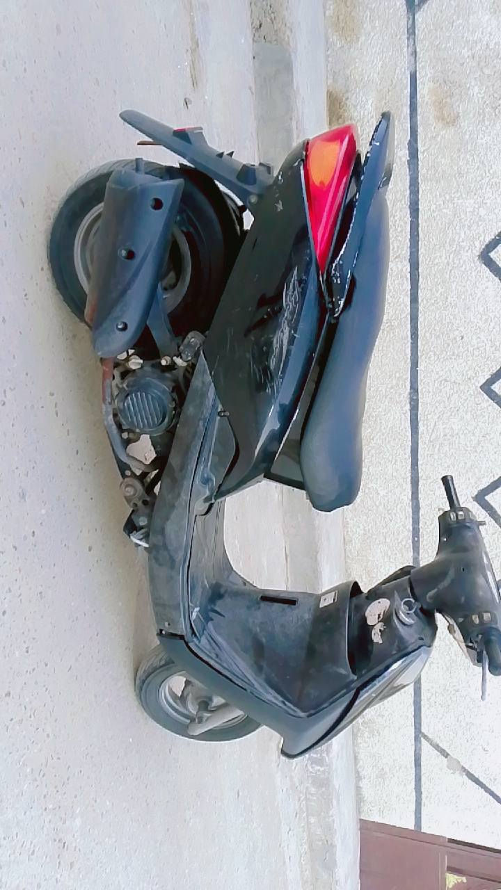 سلام عليكم بريز ياباني نضيفه تشتغل سلف هندر نكره دراجه مال كراب حلوه نقص بس كلوب وقمجي سرعه من حرك ناعم لا تبخير ولا تنقيص الله شاهد اذا اكو مراوس رقمي  ‏‪***********‬‏ واتساب خاص متواجد كل وقت 
ارجع وكول اذا اكو مراوس
