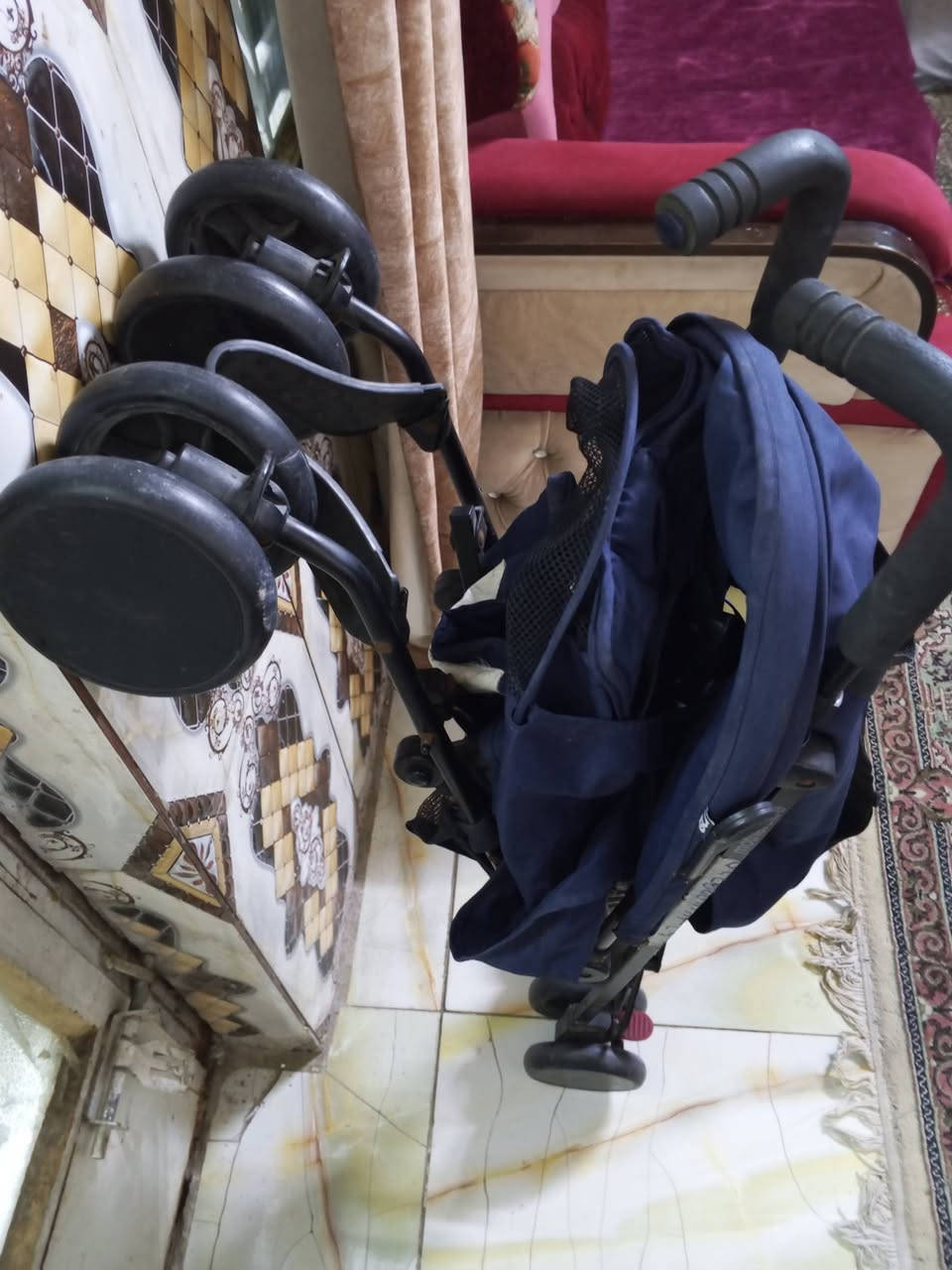 عربانه مستعمله قليل سعرها 35 الف رقم *********** وات ساب
