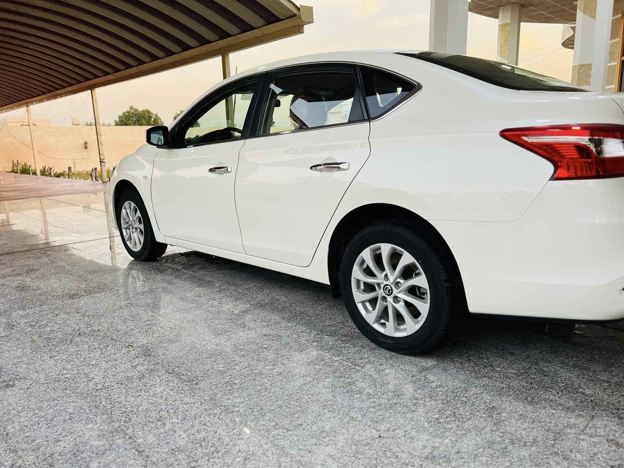 اسلام عليكم 
نيسان سنتره 
موديل 2025 
زيرووووووو
فول مواصفات 
داخل مشمشي
العنوان بغداد قرب بسمايه 
إلا ستفسار ***********
