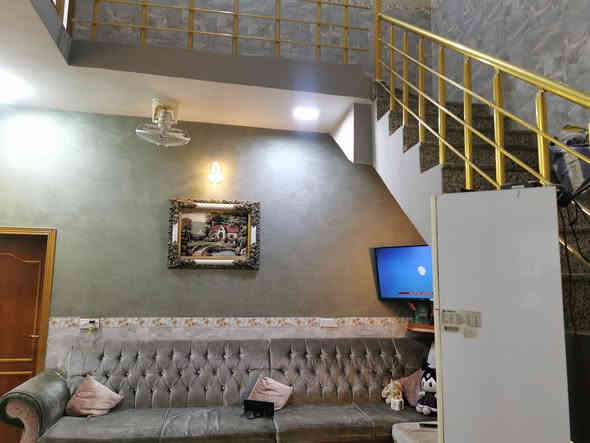 🏠 دار للبيع في كربلاء – حي العامل 🏠
فرصة مميزة لامتلاك منزل جاهز للسكن في موقع حيوي 🌟

📍 الموقع: كربلاء – حي العامل / المنطقة السادسة – مقابل شركة الأماني / الفرع الثاني
📐 المساحة: 86 متر
🏗️ البناء: طابقين – بناء طابوق جمهوري أصلي

🔸 يحتوي على:

غرفتان نوم مريحتان 🛏️

صالة واسعة 🛋️

مطبخ أنيق 🍳

حمام عصري داخلي و خارجي🚿

✨ المنزل جاهز للسكن فوراً، وتصميمه عملي رابع دار عن الشارع العام. 
📞 للاتصال أو واتساب: ***********
