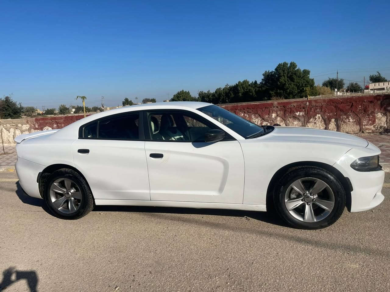 جاجر 2016
وارد كندي
داخلية كلين ونظيفة جداً
السيارة كاملة وما بيها أي نقص
حرة
رقم بصرة
سيارة جديدة استعمال
كاملة 
ما تخسر ألف عليه
حديديه جديده 
بيه بايبن  داخل العراق تبديل 
بلادي
ميسان المجر العدل
السعر 190 وبيه مجال تخابر وتدلل 
هـ/***********
