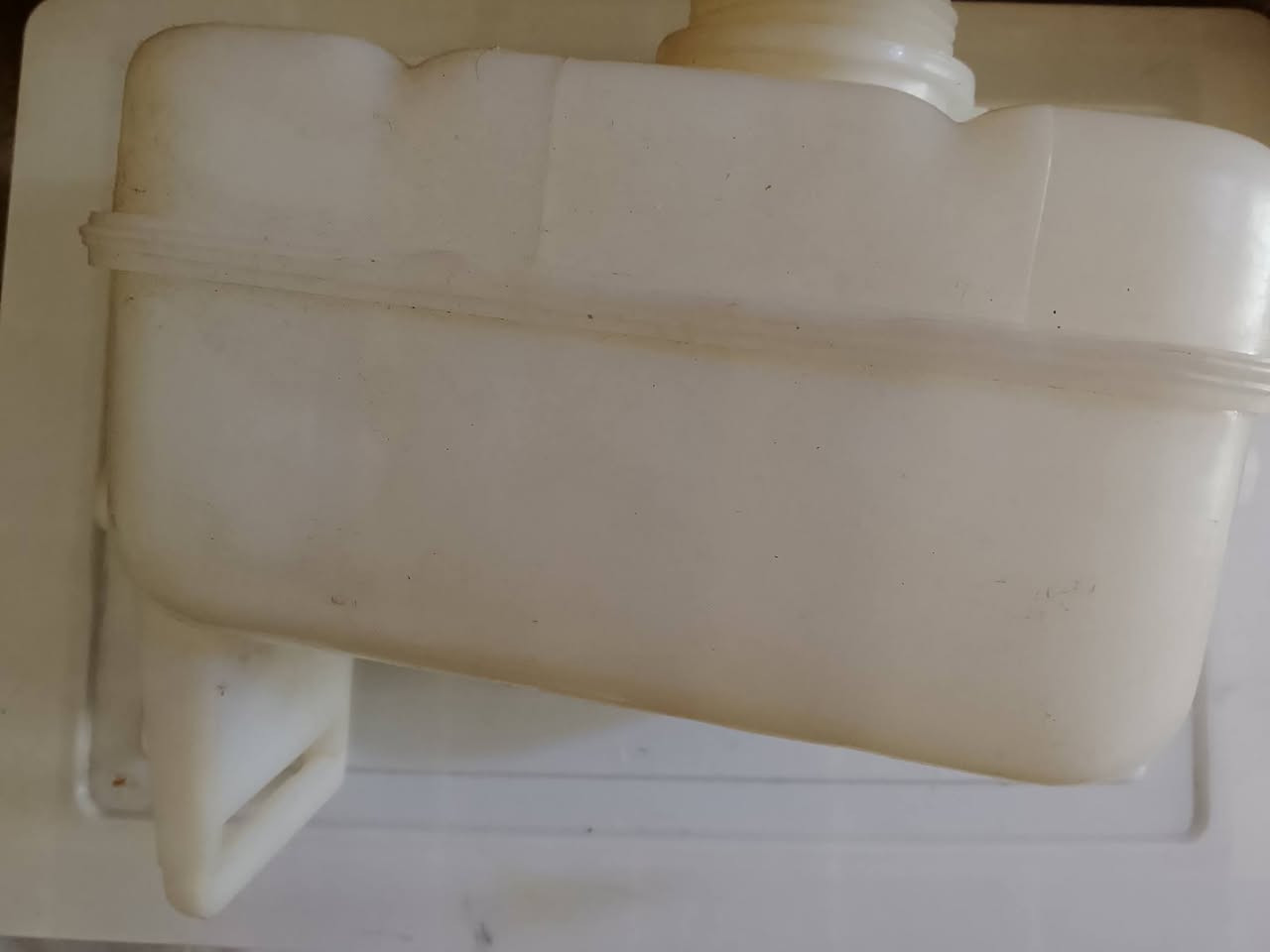 دبه ماء
لكنزا..نوبرا
يوجد توصيل لجميع المحافظات 
*********** واتساب
