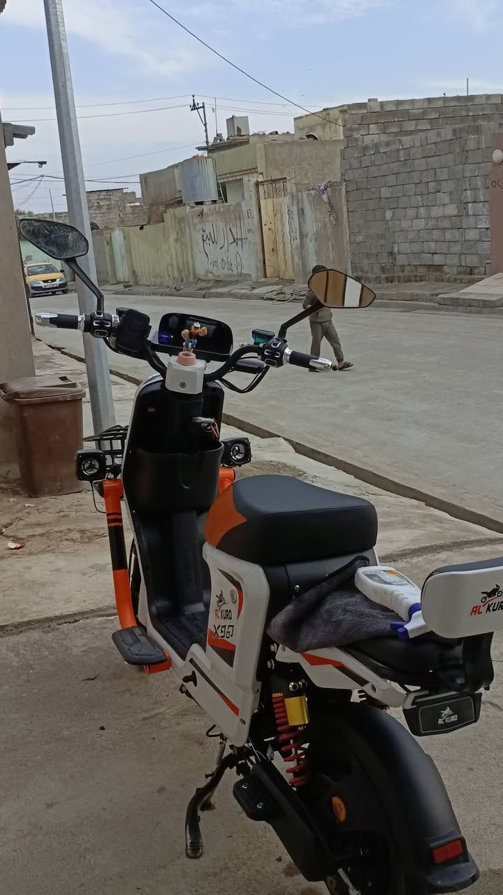 دراجات كهربائية X900
موصفات
1-خمسة بطاريات 63 فولت 25امبير  ✨
2-بلوتوث 💓
3-شاشة كبيره🤎
4-سماعات جانبيه💕
5-هورن عالي صوت 
6-بلاجتورات أمامية عدد اثنان
7-اناره لايت أمامي زينون عالي و ناصي أصفر و أبيض 
8-بريك ديسك امامي و خلفي 
9-حامل هاتف مع منفذ للشحن الهاتف
10-تحكم MB3 مع منفذ للشحن الهاتف 
11-تحكم R للرجوع إلى الخلف 
12-مرآت جانبيه
13-حساسات إنذار ضد السرقة
14-بصمة تشغيل عن بعد عدد اثنان
15-مفتاح تشغيل عدد اثنان
16-شاحنه رقميه
17-ملف 1500
عنوان موصل حي القدس 
الموصل ماشي 375كيلو فقط بعده زيرو 🙀
السعر (410الف) وبي مجال بصيط 
الخاص مفتوح تعال وتدلل 💕🙀


**إذا كنت صاحب هذا الإعلان وتريد حذفه لأي سبب، رجاءا أرسل رسالة إلى الدعم الفني**