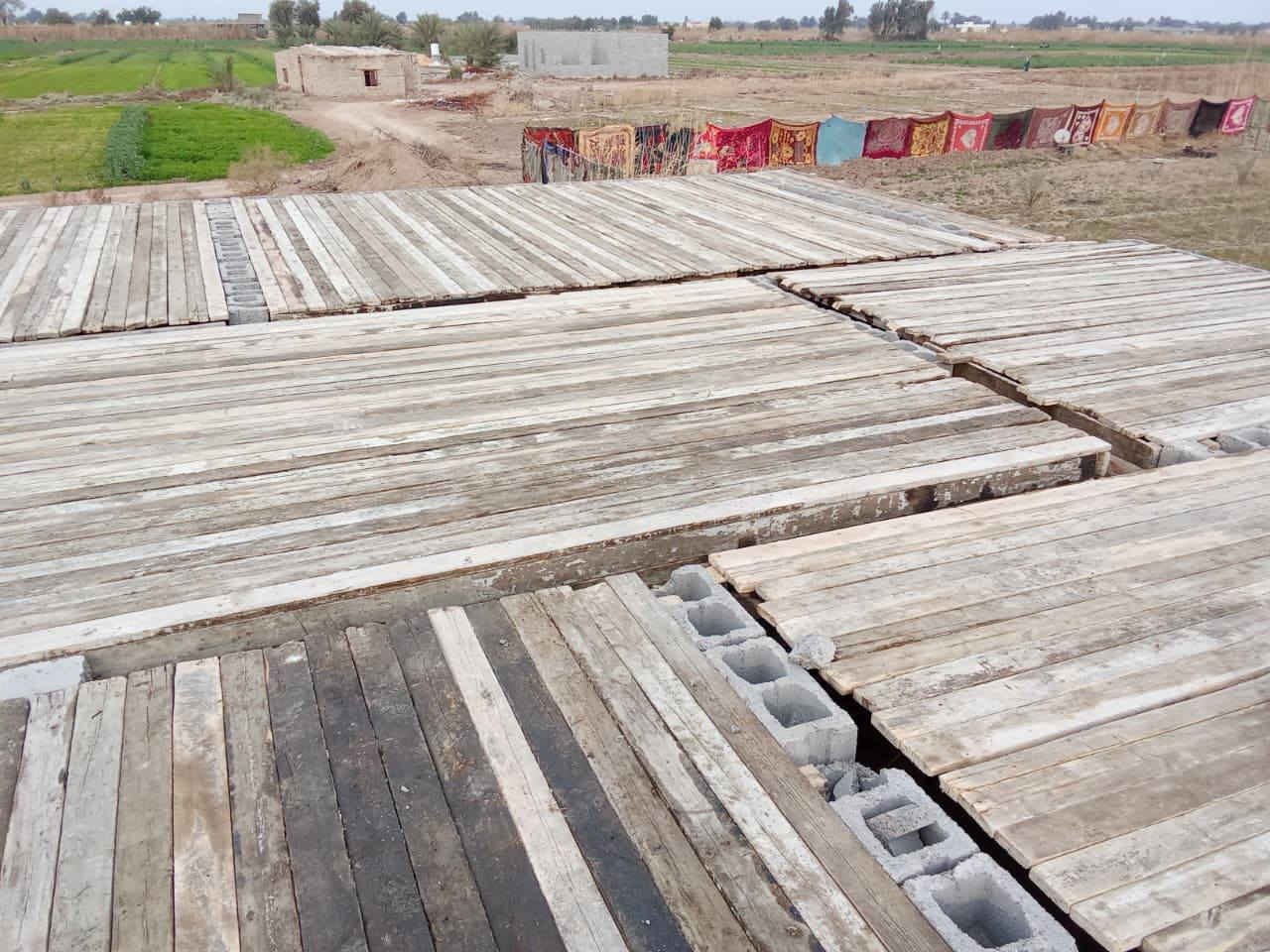 النجار ابو رسل 
نجارة وتسليح وصب

مقاولات عامة بناء و ترميم

ديكورات داخلية وخارجية

*********** ابورسل.  وات ساب 

***********ابو رسل وات ساب
