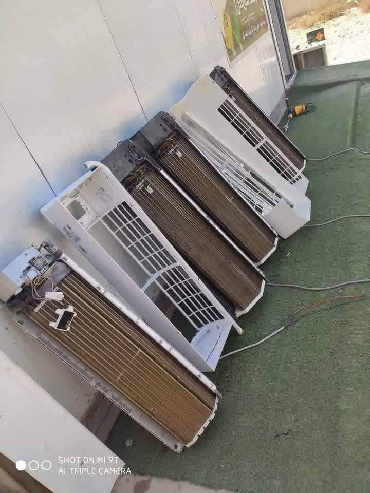 ورشة تبريد ***********
متوفر واتساب
1تنصيب السبلت
2فتح السبلت وغسل 
3شحن غاز
4تصليح اليك 
5غسل السبالت (غسل موقعي )
6نصب استان قطعه خارجيه 
تصليح ثلاجات وعرضات وبخدمتكم
