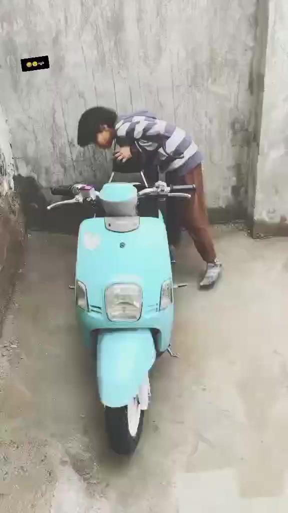 سلام عليكم ماكس بوليس للبيع لسعر 800 ما مفتوحه مكاني كوفه ***********
