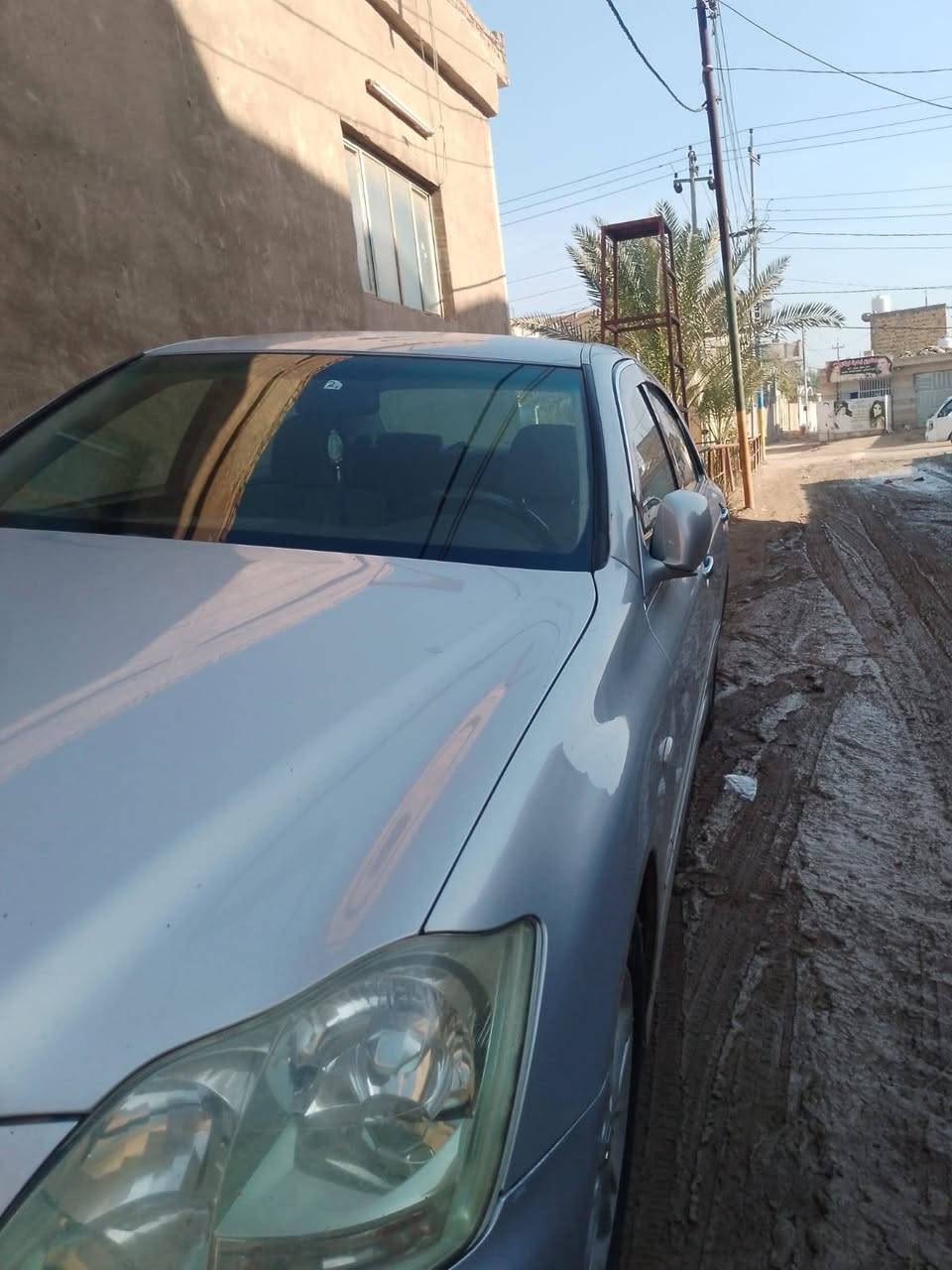 السلام عليكم جنون ادوات كصه جنطه سياره مال بيت جاهزه ما بيه نقص برغي كير ومكينه وحداديه وتخم تأير تبريد تلج السعر 35 وبيها مجال اتصل ***********بيه واتساب مكانه بابل .حلة
