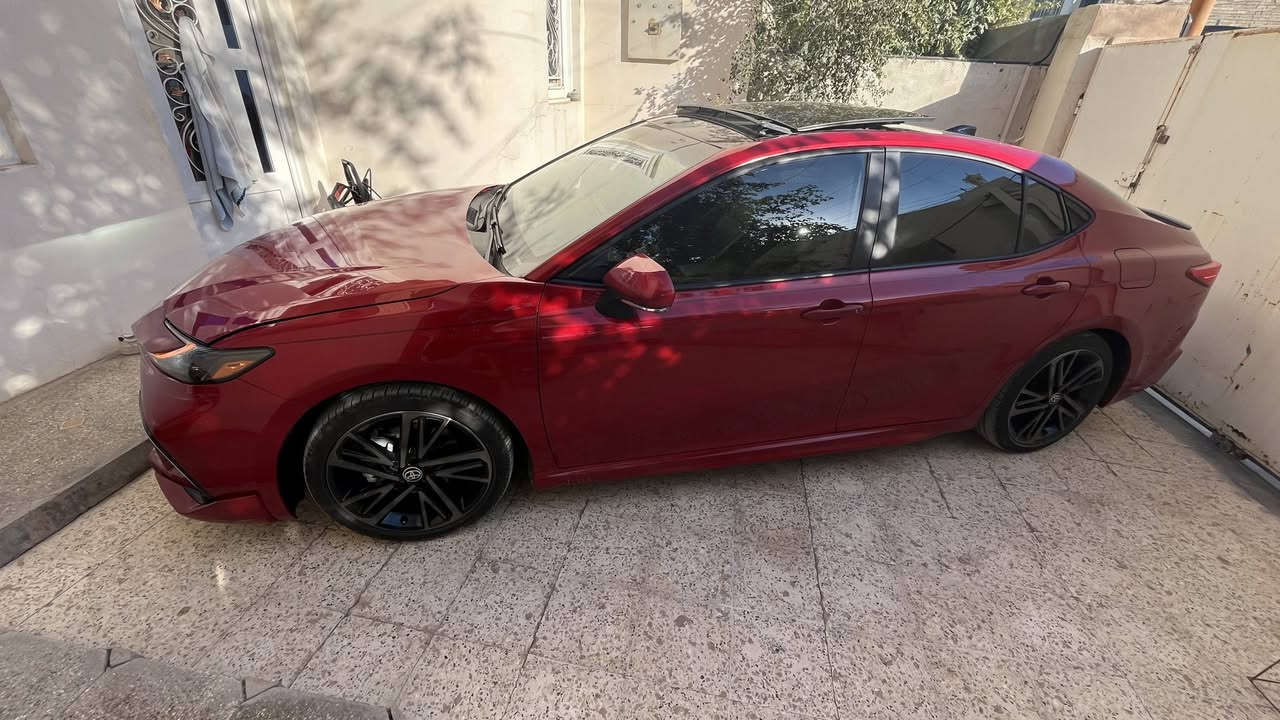 كامري هايبرد 2025 
XSE فول مواصفات 
بدون ايرباك 
بدون تبديل كل غراضها الأصلية وياها
بدون صبغ 
فقط بارد 
رقم الشاصي وصور الحادث في المنشور 
 للاستفسار الاتصال 
***********
فقط بيع السعر 255
مرقم بغداد
