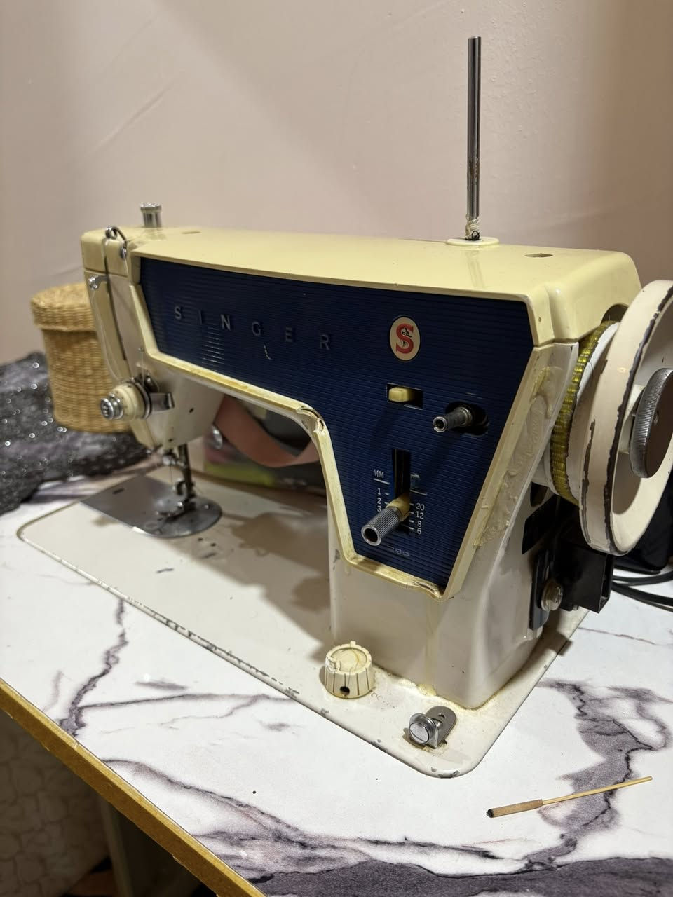 غرفه نوم تركي باب اول نظافتها ٩٠ بالميه قياس كنتور ٣ مترسعرها ٦٠٠ ومكينه ايضن نظيفه جدا سعرها ١٥٠


**إذا كنت صاحب هذا الإعلان وتريد حذفه لأي سبب، رجاءا أرسل رسالة إلى الدعم الفني**