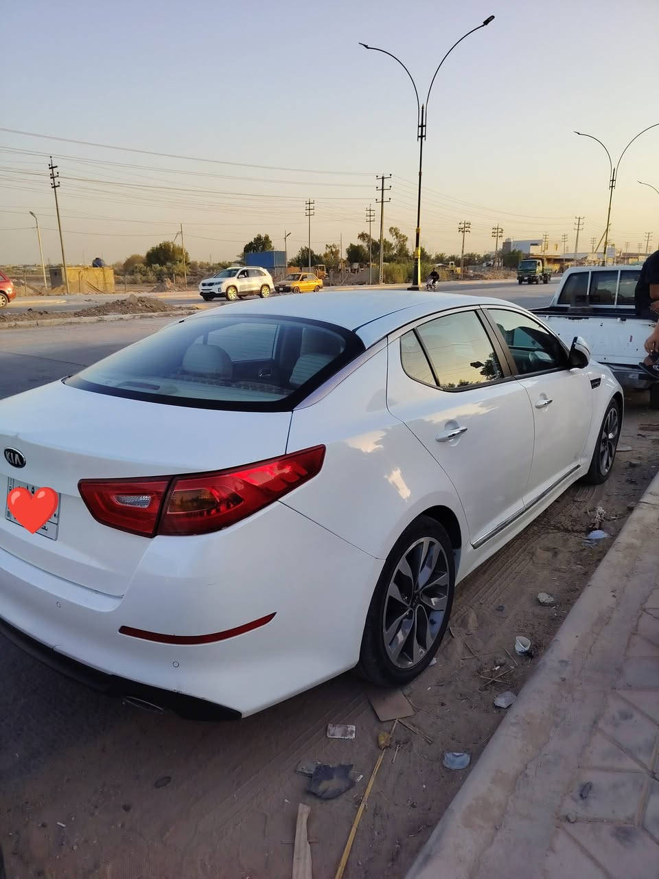سلام عليكم اوبتيما خليجي مديل 15 فول مواصفات عده البنراما محرك 2400 رقم بغداد بسمي مكفوله عده القماره بيه جراد وجاملج بجهت السايق بي بارد والبقيه كفاله مكان السياره ديوانيه رقم صاحب السياره *********** غير متواجد عل فيس

