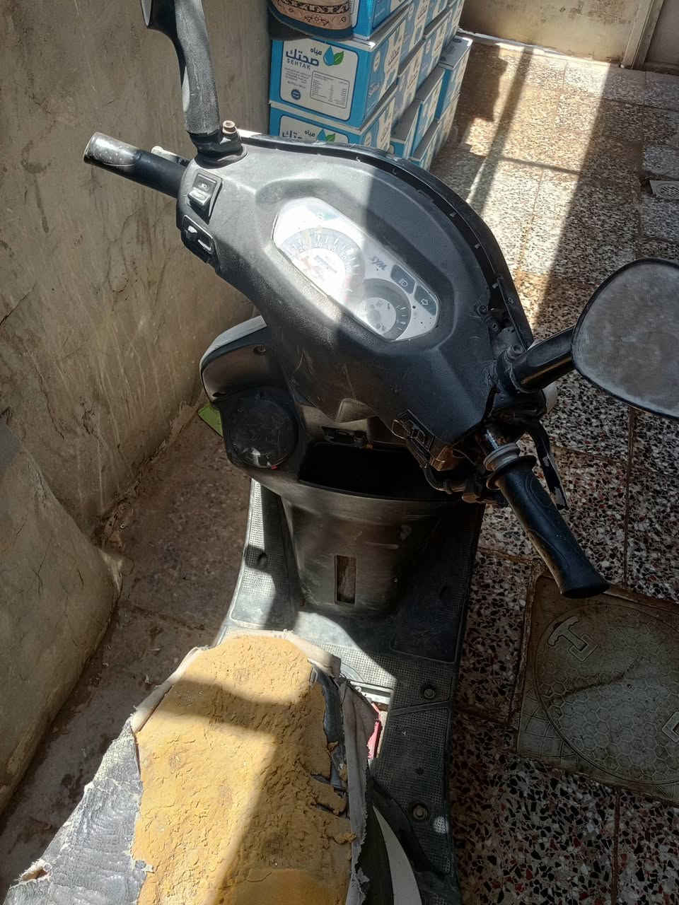 السلام عليكم من رخصة الادمن عندي دراجه ناريه للبيع عطلها باتري وتبديل قمجي مكاني بغداد دوره ابودشير


**إذا كنت صاحب هذا الإعلان وتريد حذفه لأي سبب، رجاءا أرسل رسالة إلى الدعم الفني**