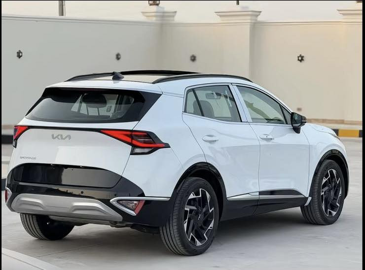 تبحث عن سيارة تجمع بين الأداء، الاقتصاد، والفخامة؟
كيا سبورتج هايبرد 2025 – الخيار الذكي لعشّاق القيادة!

✔️ هايبرد بمعنى استهلاك وقود أقل
✔️ تصميم عصري وشكل أنيق
✔️ نظام أمان ومواصفات متقدمة
✔️ قيادة سلسة ومريحة داخل المدينة

📍 بغداد – أبي غريب – شارع الزيتون

📞 للاستفسار والحجز:
***********
***********

كيا سبورتج هايبرد 2025… تجربة قيادة مختلفة 🚗💨
