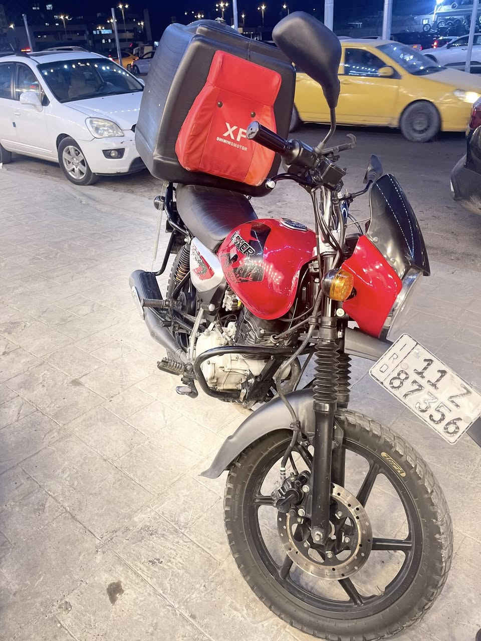 بوكسر جبلي 2023 للبيع
رقم وسنويه ب اسمي ورقمها بغداد 
دراجه خير وبركة مكفولة مكينتها ب الجيس عوزها بس كلجات ماشية 18 الف حقيقي وضمان بيها نواقص خفيفه سعرها 2600 والشراي عيوني انطيها وياها بيها مجال 
*********** بغداد حي اور
