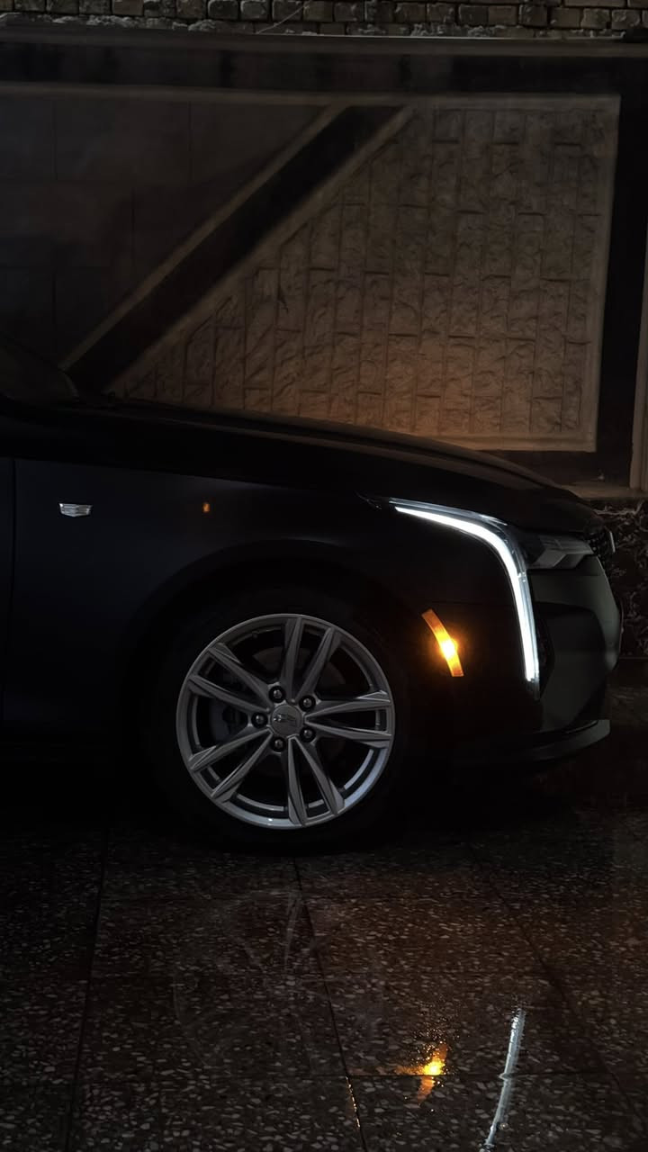 كاديلاك ct4 لكجري+ 2024 للبيع او مراوس
محرك 2.0 توربو (محرك سريع واقتصادي) 350T
ماشية 14الف كيلو
تايرات جدد
‎سيارة اي نقص مابيها كاملة
رقم بصرة حرة باسمي شرط التحويل
 لون اسود دواخل ابيض
تغليف ppf فرنسي شفاف طافي ضمان 8 سنوات
حادث جاملغ خلفي قطعة وحدة صبغ(بدون ايرباك) 
مواصفات السيارة
- فتحة سقف
-شاشة كاربلي
bose سماعات -
- كراسي كهرباء
- رادار امامي مانع تصادم اشخاص+سيارات
- خروج عن المسار
- تشغيل عن بعد
- دخول ذكي
وهواي مواصفات ثانية...
السعر 258 وبيها مجال
***********
مكان السيارة البصرة
