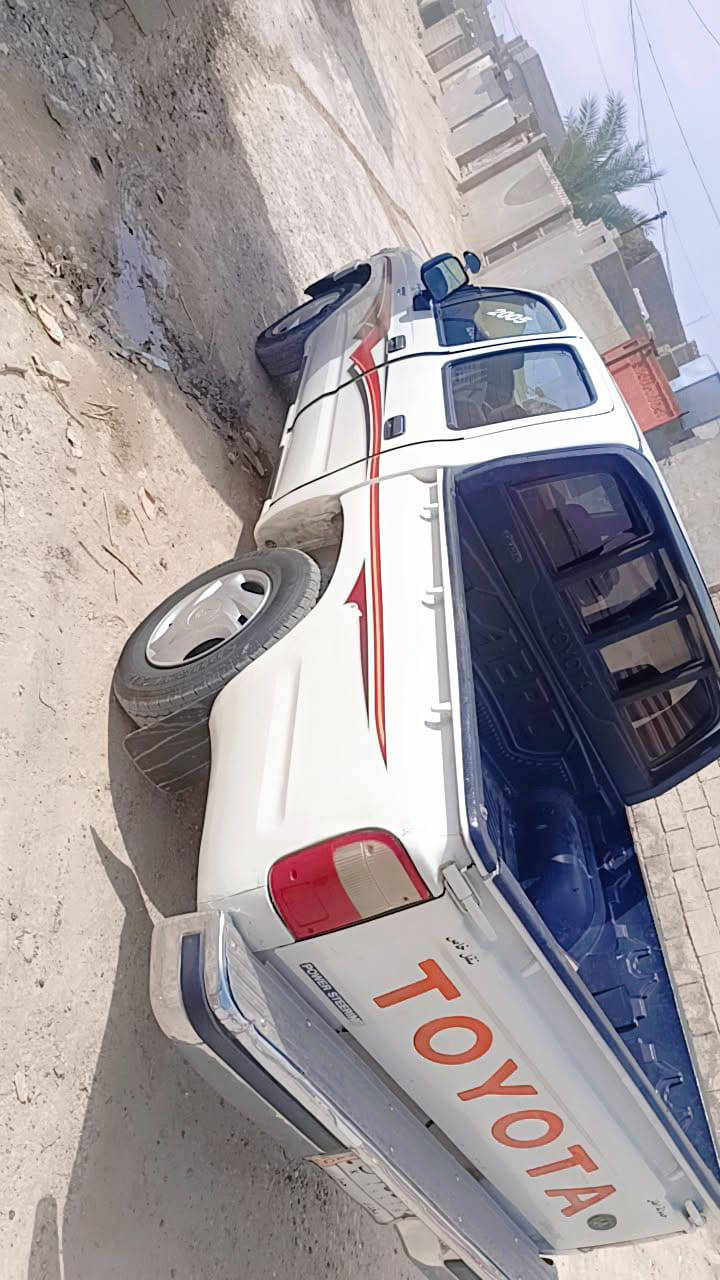 سلام عليكم بكم للبيع موديل 2005 ضرر باب صبق محرك كير صدر تأير جديد رقم بغداد مشروع وطني سنويه مامنتهيه سعر 140 وبه مجال المكان تكريت رقم ***********
