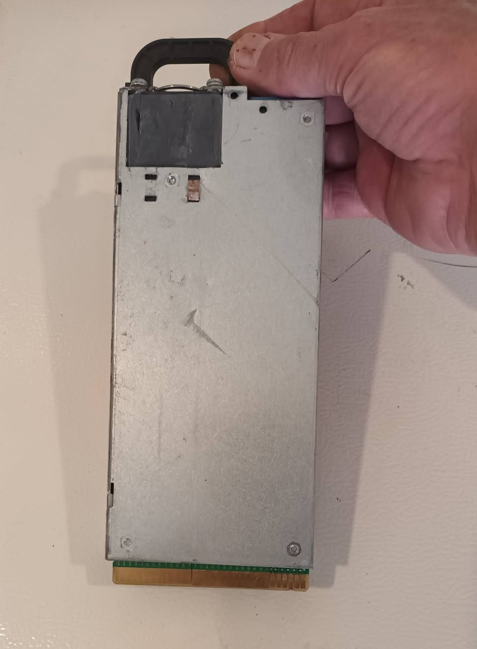 متوفر 100 قطعه
***********   واتس اب
