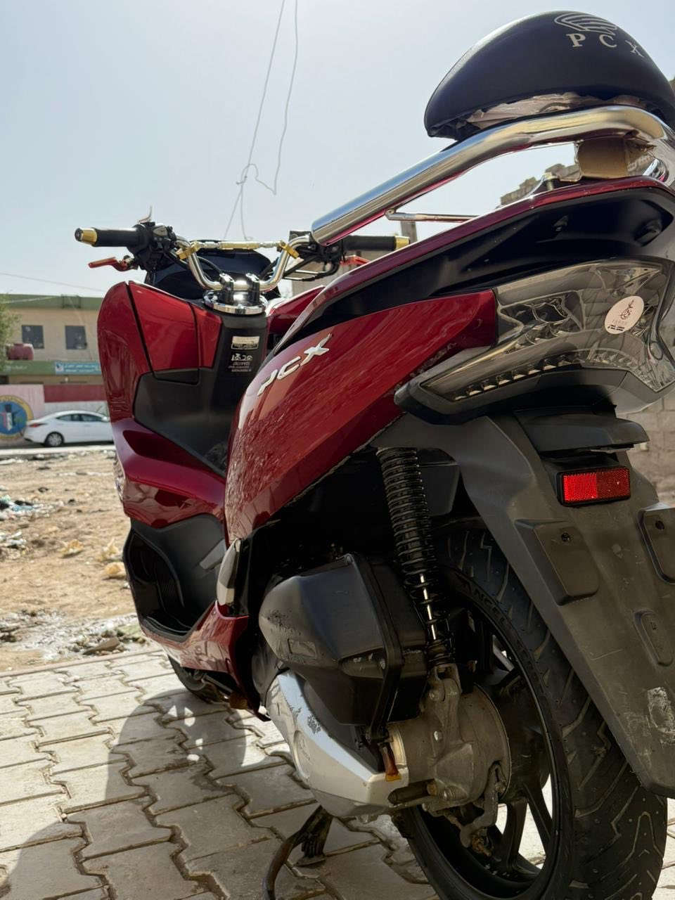 سلام عليكم اعادة نشر بسبب الوعود الكاذبة دراجة PCXجيل ثالث وارد كوري مكفولة كفالة عامة تجي وتفحص السعر 14ورقة وبيها مجال العنوان بغداد حي أور للتواصل ***********
