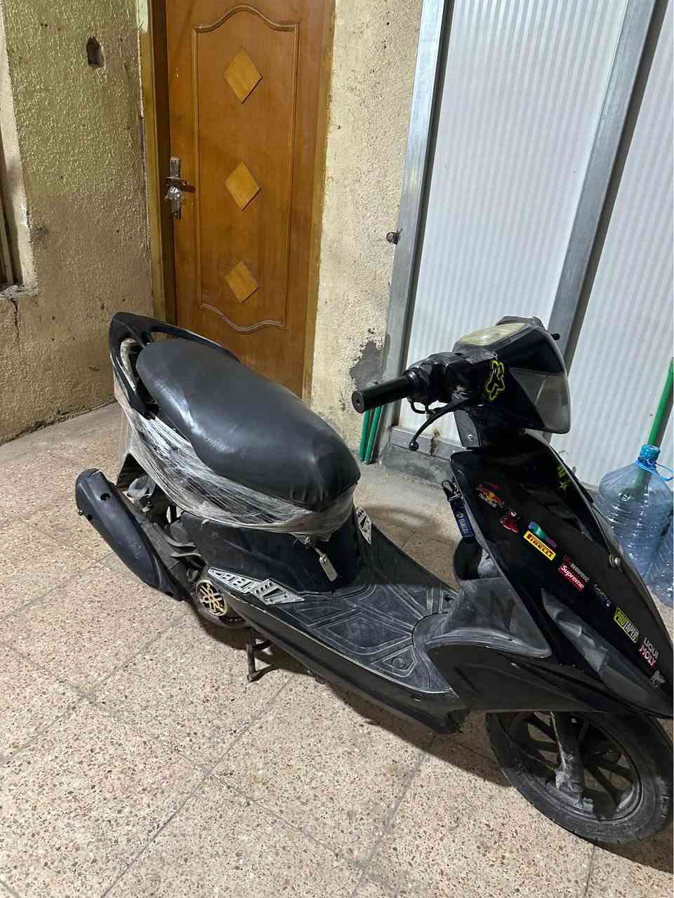 ماكس مضلع نوزل للبيع مجفته مرة وحدة بيها نواقص بسيطة صالصنه صجمية عليها اشارة رباعية دراجة كهربائيات كامله وما بيها اي مشكلة السعر نهائي وبدون نقاش 375سعرها بلاش Singapore


**إذا كنت صاحب هذا الإعلان وتريد حذفه لأي سبب، رجاءا أرسل رسالة إلى الدعم الفني**