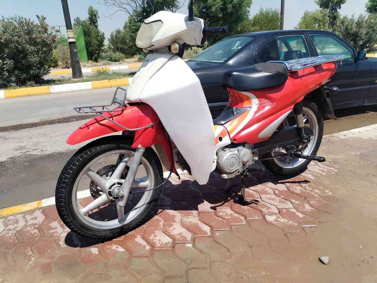 السلام عليكم ٢٠١٤ نضيف خير من الله
 كهربائيات كلها شغاله محركه ناعم
السعر ٥٧٥
بلد ناحيه الاسحاقي
***********

