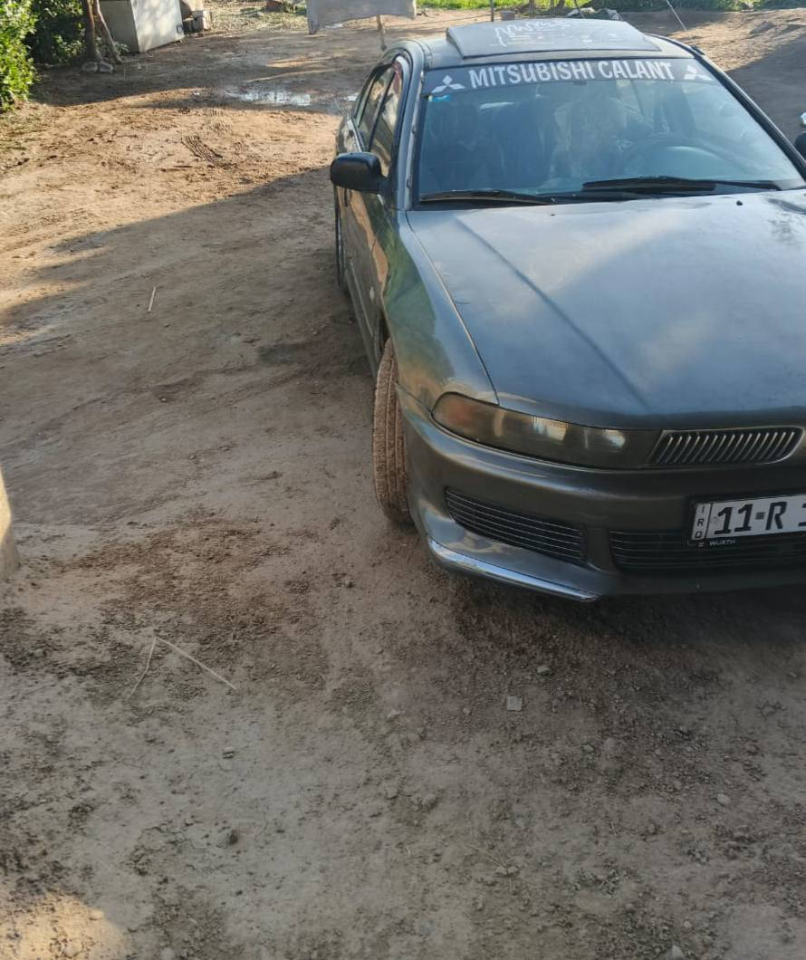 ميتسبوشي كلنت موديل 2000 محرك وكير عادي  ابلادي مكفولات تخم تاير جديد صدر جديد شاشه كامره خلفيه تشغيل بصمه رقم بغداد انكليزي لل 27 
سعره 43وبي مجال
مكانه بغداد المحمودية
*********** 
***********
