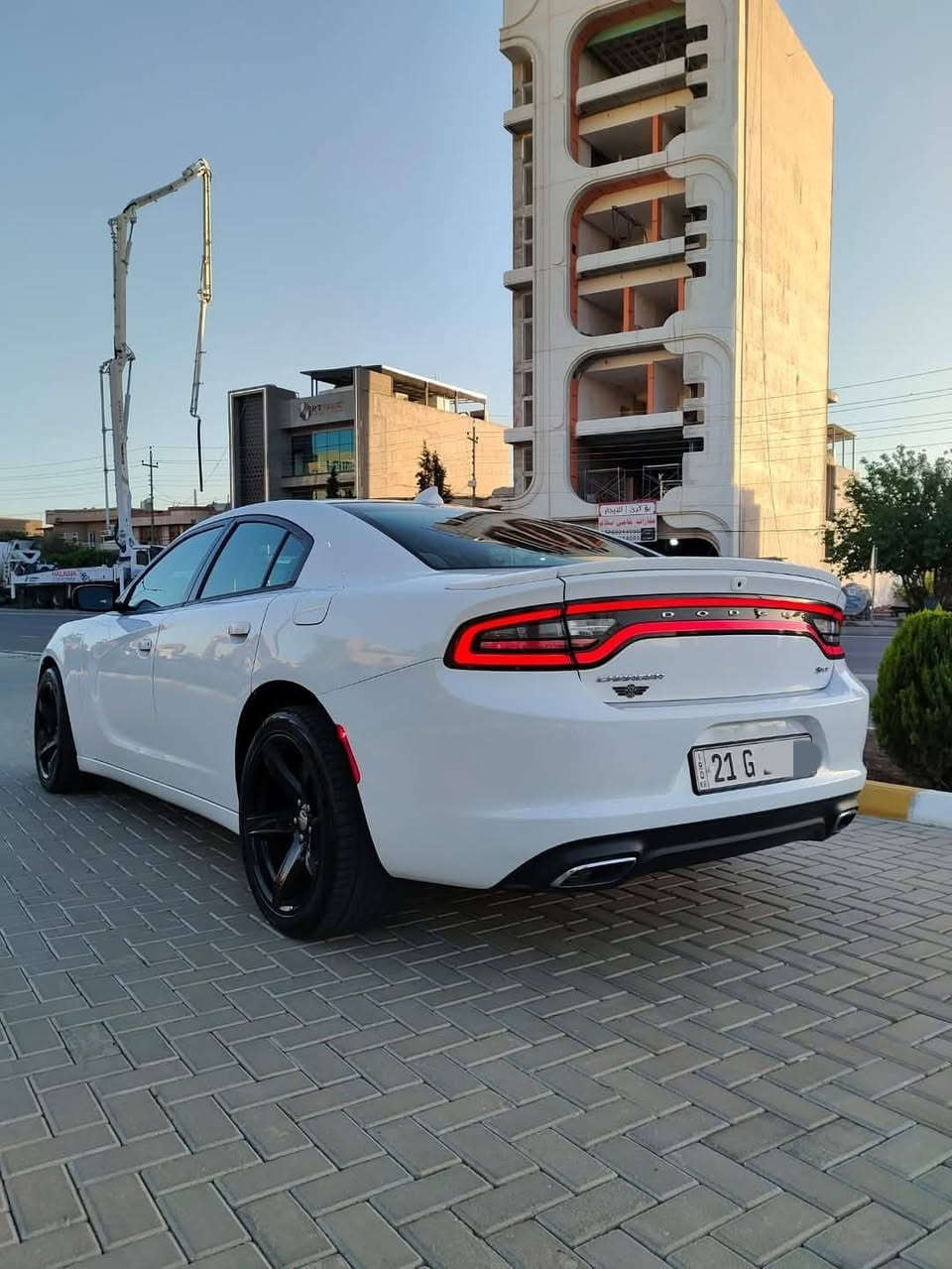 سلام عليكم جارجر موديل ٢٠١٦ وارد كندي كلين تايتل مكفولة باسمي ماشية ١٤٣   مواصفات sxt معروفة ويل 20 شاشه جبيره  كامره  وبعد بيه موصفات  سياره جاهزه واي نقص  مابيها والسونار مرفق بالمنشور السعر ١٨٨ عنواني بغداد المنصور للاستفسار اكثر ***********
