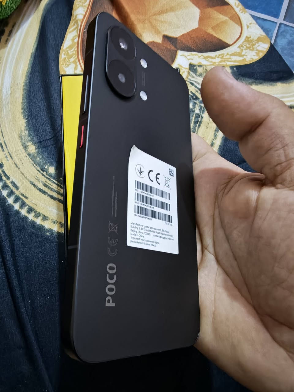 السلام عليكم جهاز بوكو x8pro max ذاكره 512 الرام12+12 فقط مفتوح من الكارتون للبيع مكاني بغداد المحموديه السعر 680وبيه مجال علما سعر الجديد 740 للإستفسار الاتصال ***********
