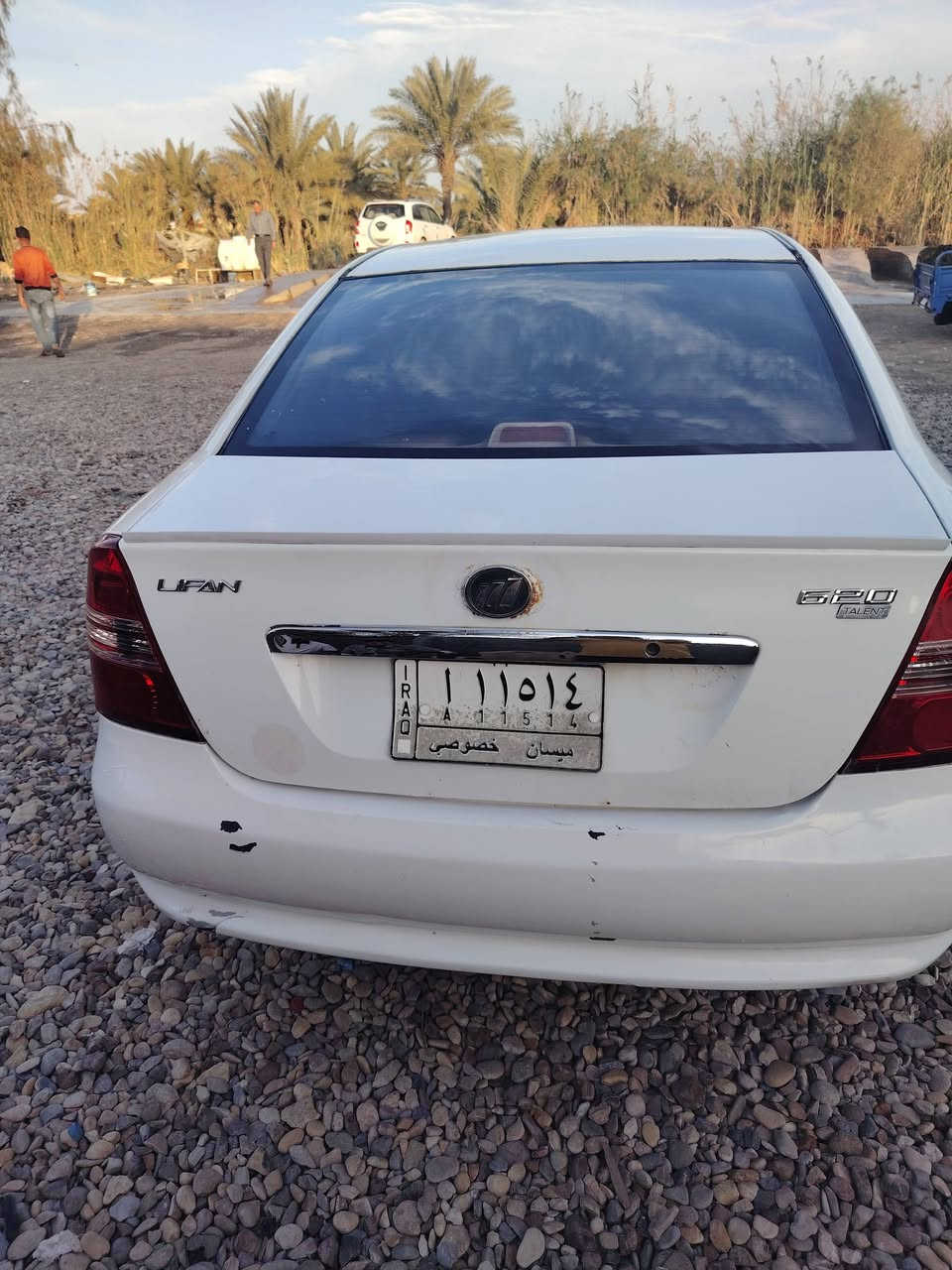 السلام عليكم ليفان ٦٢٠ مديل ٢٠١٣ تحويل مباشر سياره عله وضع الشركه محرك كير بلاد تدفئه تبريد السياره جاهزه مكفوله من الحادث والصبغ فقط الدوس تخم تاير مكان السياره ديوانيه الحمزه الشرقي السعر ٣٥ للتواصل *********** بيع فقط بدون مراوس غير متواجد عالفيس
