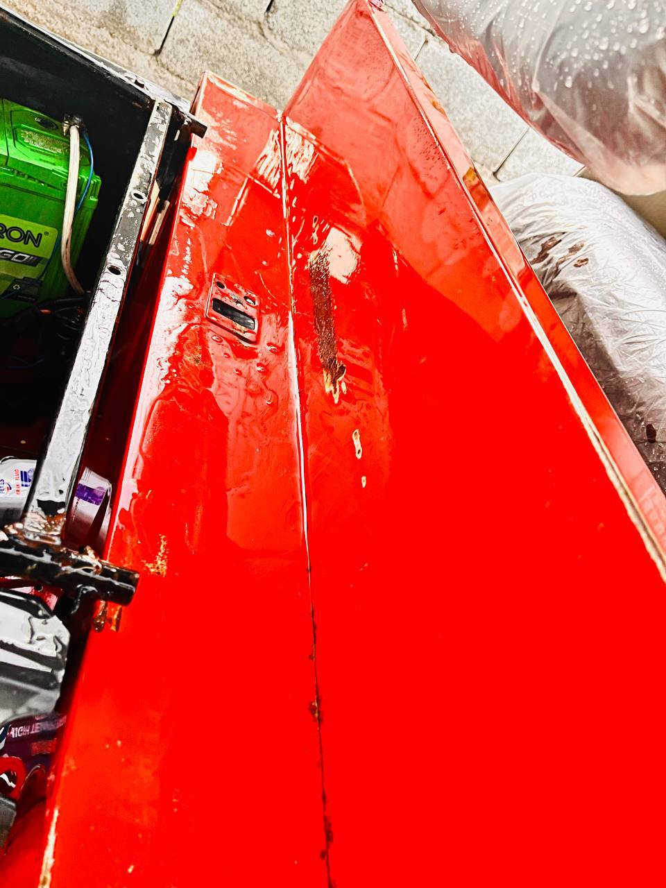 سلام عليكم تكتك موديل 18 مكينتها مال 21 بجيس رقم واسط لوحات طالعه تحويل ثاني يوم تكتك جاهزه من كلشي من ايدك لشارع . ***********
