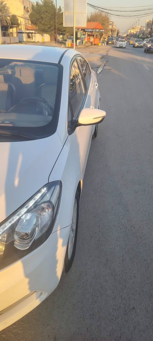 السلام عليكم.
كيا سيراتو 2016

خليجي  رقم بغداد.

مواصفات تحكم ستيرن جيهتين

لد امامي..بلاجكتور مرايت شفط 5 ويلكب يدات نيكل داخل لونين ساحبه حاكيه

لون ابيض صدفي

سياره مكفول من فتح وتبديل فقط بارد  قليل هلال جاملغ  الامامي / حالوب قماره شي قليل مبين

ماشيه ١٣٢ الف فقط

محرك ١٦٠٠

السعر ١٢٠ وبيه مجال/***********
مكاني بغداد حي الجهاد
