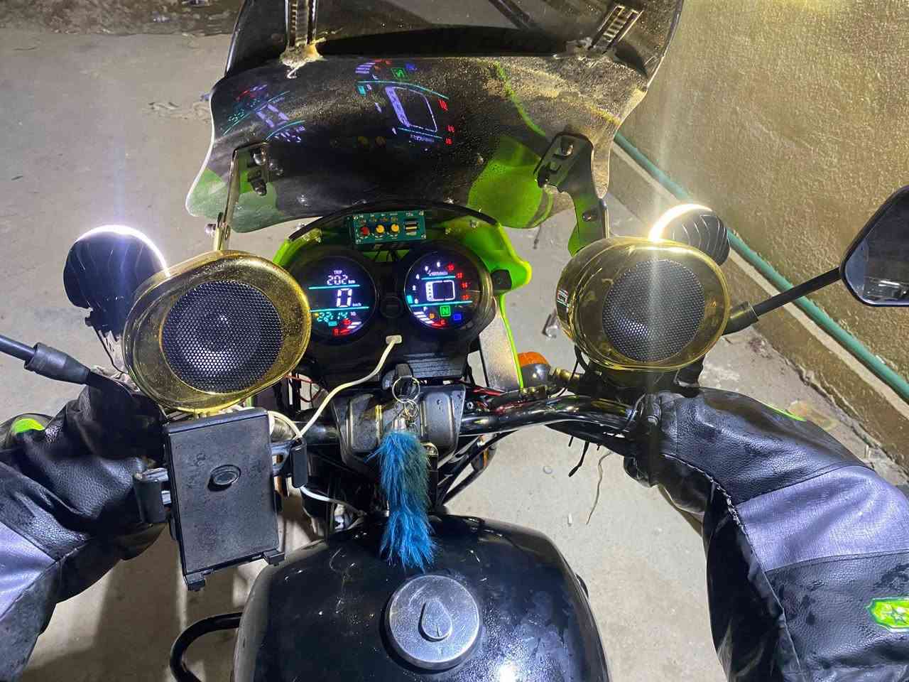 الدراجة زيرو ماشية 3000 مطلوب بيها 1750 وبيها مجال قليل للأستفسسار التواصل : ***********
