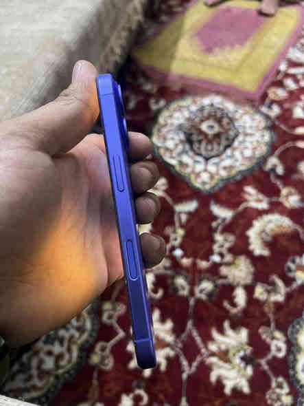 ايفون ١٦ عادي ذاكره ١٢٨ بطاريه ٩٩ مشحون ٢٣٣ مره مع ملحقات
للستفسار ***********
