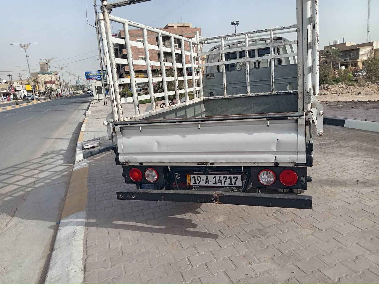 سلام عليكم كيا بنكو ٢٠١٦ للبيع
مديل 2016
تخم تاير
شاشه كامره
سبايدرات
محجر ٢ ملم بوري
درع خلفي امامي
منضومه لايت ٢٠٠ الف
صندوك دبات
ماشيه ١٦٩ الف وقابله للزياده 
سياره سونارها موجود سياره مال جناي سعر ١١٧ وبيها مجال حك جيه شوفها غاليه اعبر المنشور بصلات علئ محمد وال محمد  مكاني كربلاء المقدسة *********** واتساب
