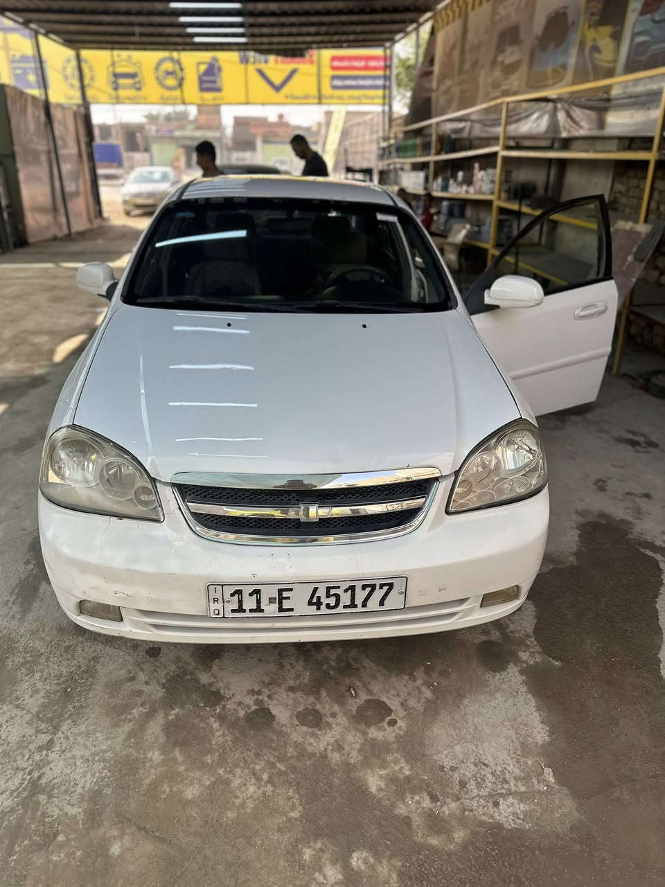 أوبترا موديل 2010 لسياره مثل واضح بالصور سياره حلوه تبريد مكينه جديده شاديها السياره رقم بغداد باسمي مكان السياره حله 
مكلفه بالنشر فقط 
رقم صاحب السيارة 
***********
