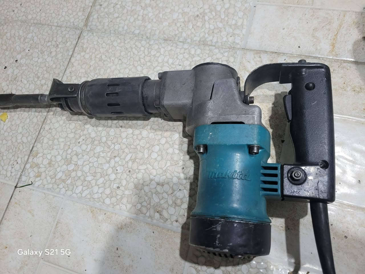 دريل تكسير فقط ماركة ماكيتا اليابانية الاصلية للبيع الشراي يراسلني او يتصل واتسب*********** توصيل موجود لكافة المحافظات
