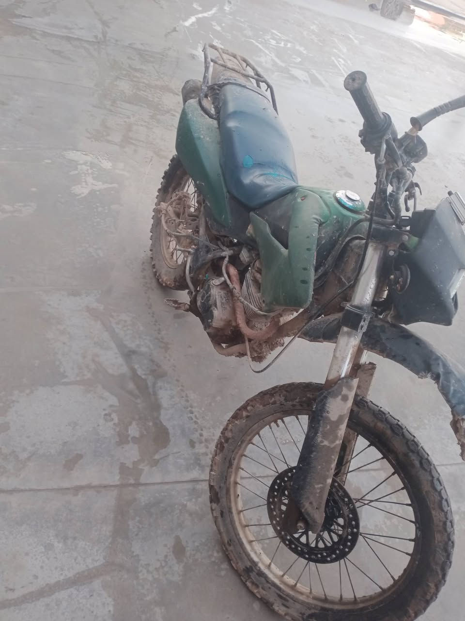 السلام عليكم قفاز للبيع يرهم امراوس اب موطور 4كير او 5كير التواصل ***********العندو شي يراسلني عاص
