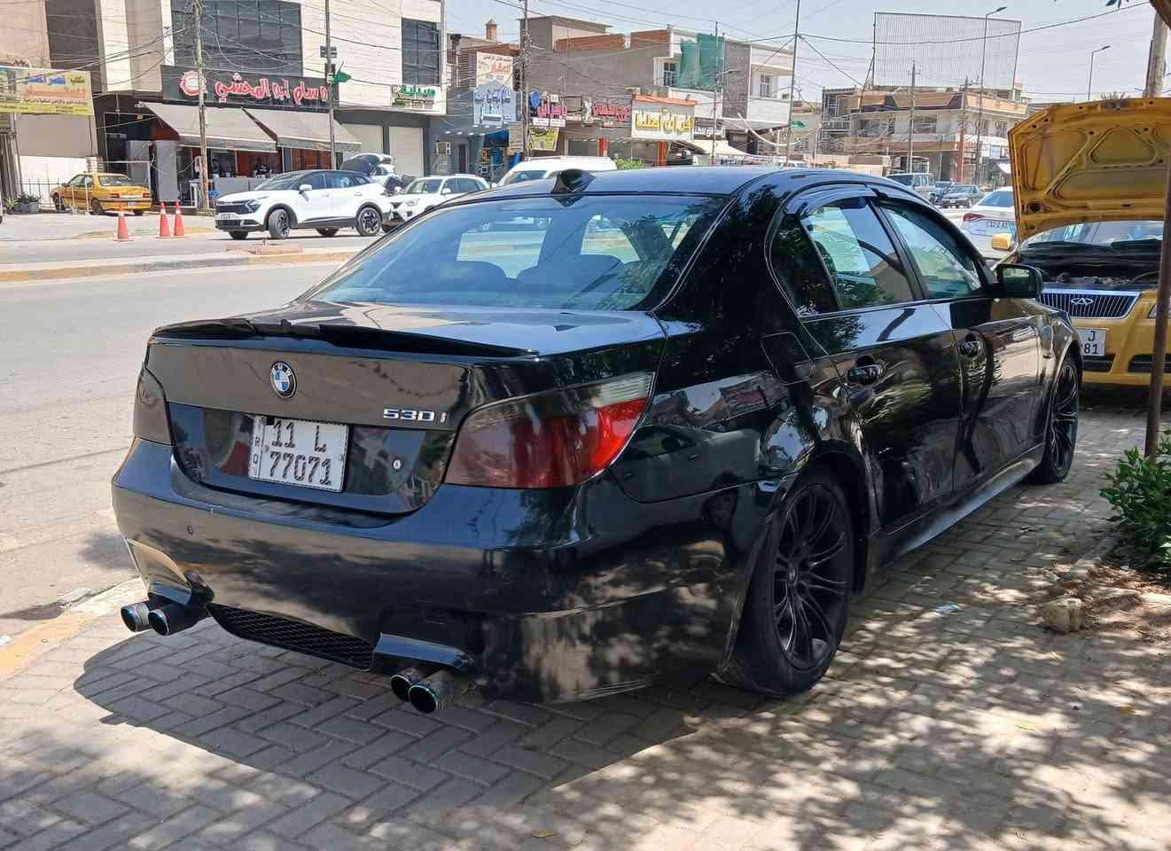 بيع نقد مستعجل
السلام عليكم 
Bmw530i سلندر6 ميماتي 2007

مكينه 52n بلاد ع شرط 
مكينه وكير كلش نضاف 
تبريد ثلج منضومه جديده 
حداديه خير من الله 
داخل بيجي جدا نضيف 
قطعتين صبغ ابيع حزام 
بدون حادث 
تخم تايرات ويل m 
باتري جديد 
شاشه وكامره 
سستم صوت جديد 
ماوس تحكم 
تحكم ستيرن 
كهرائيات  كلها شغاله 
كزوز رياضي ناصي 
سلايد روف شغال 
بصمه 
كروز سرعه 
كشنات كهرباء 
مري كهرباء 
تدفئة كراسي 
لايت داينمك 
لايت زنون 
بلوجكتورات 
جام اوتو 
بردات خلفيه 
السياره محدثه M
عنواني بغداد الدوره 
سعرها 98 وبيها مجال بسيط
***********
