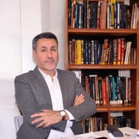 العقل الواحد • علي الزيدي • شارع المتنبي