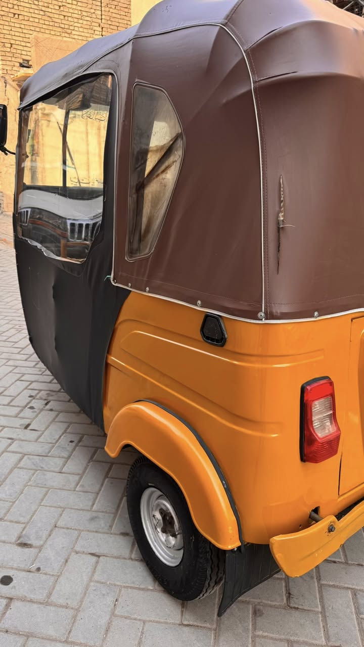 سلام عليكم تكتك 🛺 البيع مديل21 شهر10رقم وسنوية تحويل ثاني يوم العنوان مدينه الصدر *********** تصال فقط ما متواجد علخاص
