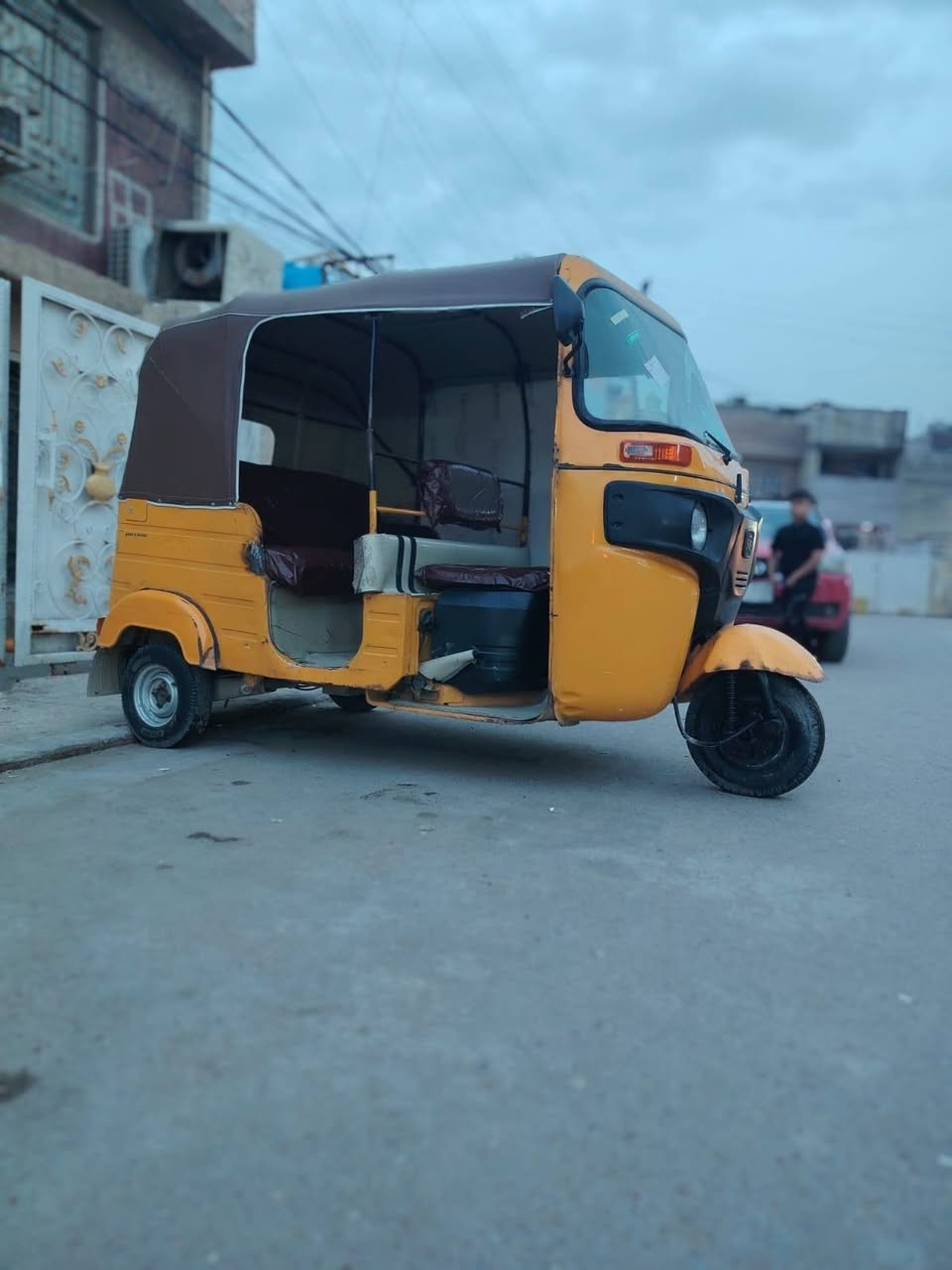 السلام عليكم تكتك موديل ١٩ رقم وسنويه تحويل بشرط التكتك ترايهه حلو محركه ناعم بس بيه تنقيص شي قليل اكسل لاونه ولا صوت بريك جديد
سعرهه ٥٦٠٠ وبيه مجال مكاني الشعب ***********
