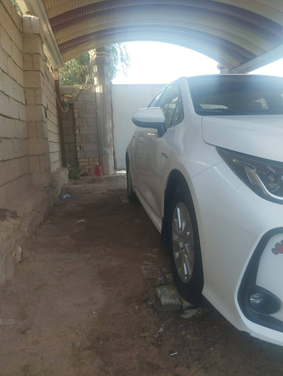 الله مصلى ع محمد وال محمد  
رمضان كريم ..
السلام عليكم 
سيارة كورلاله موديل 2022 سيارة بسمي رقمة بغداد دولى..سنوية 2028  سيارة نص فول ..موصفاتة تحكم ستيرن .بصمة  .رادار .توقف ذاتي .مثبت سرعة .تحديد مسار .سيارة ماشية 120الف كيلوو متر حقيقي  سياره جديده مكفولة كفالة عامة  من زلغة وشخط ....سياره جاهزه لالخير ماتصرف علية ربع  ..
مكان سيارة 
ديوانيةة_قضاء عفك _قرية الدرعية 
اخوان مكلف بنشر  .... وهذه رقم راعي السيارة 
***********
سعر خاص يم راعية
