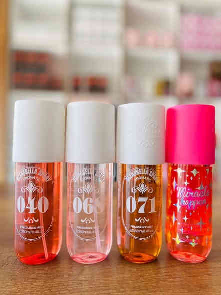 بنات لحكو تخفيضات راسلوني توصيل مجاني لجميع المحافضات العراق 🚕 راسلوني على واتساب رقم 0775 948 2112
