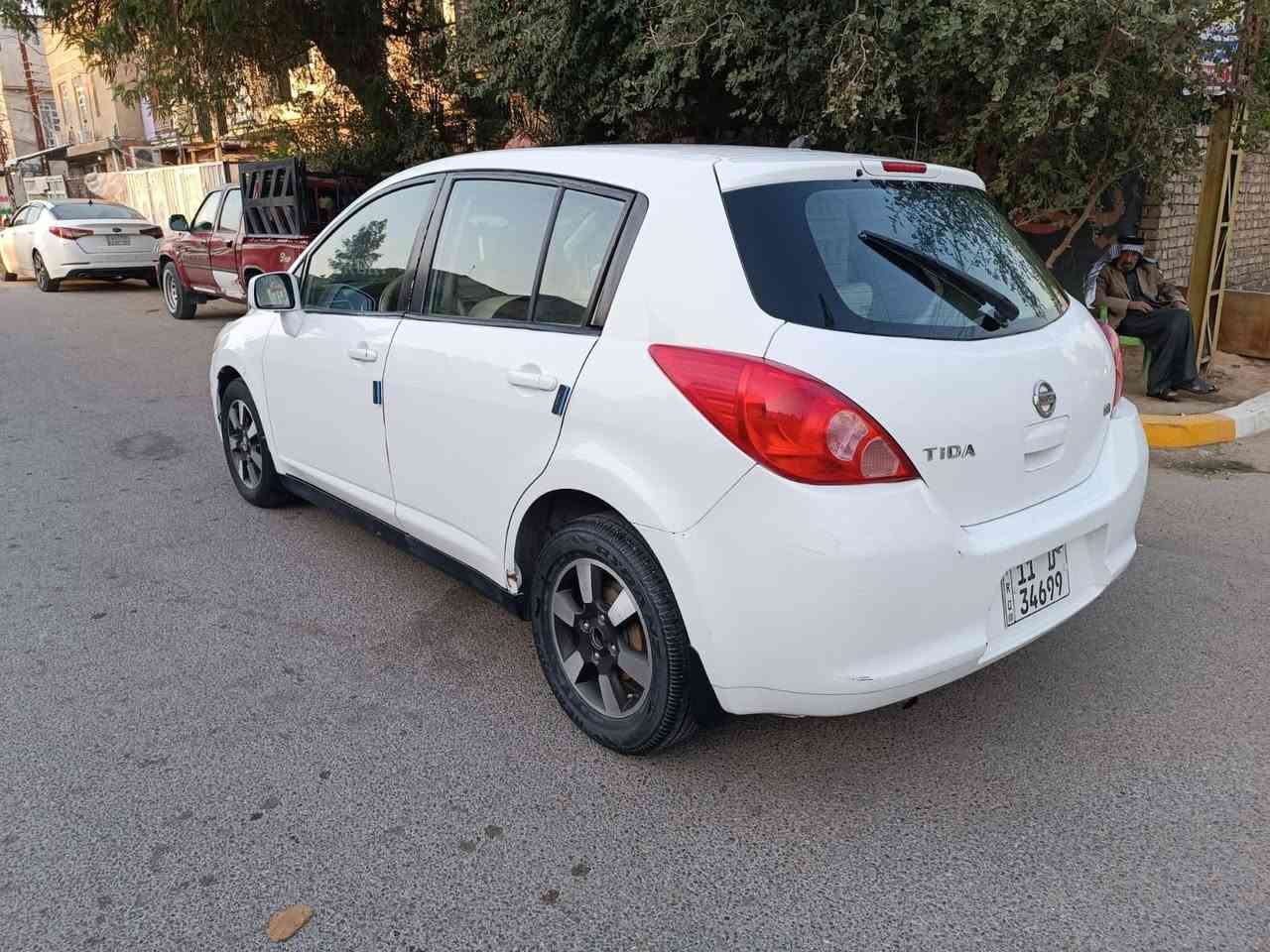 السلام عليكم نيسان تيدا موديل 2011 كير مكينة خير من الله جدد حدادية جديدة تخم تايرات الكهربائيات كله شغالة باتري جديد الغرفة حلوة نضيفة جديدة بلادية السيارة رقم بغداد دولي مشروع وطني لل29 باسمي السيارة مصبوغة حزام للجمالية السيارة سنتر لوك شاشة وكامرة وباقي المواصفات السيارة حلوة نضيفة جاهزة السعر السيارة عضمتها حلوة نضيفة موس  السعر 65 وبيها مجال المكان بغداد الحرية الرقم ***********
